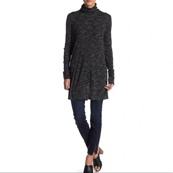 Free People Stone Cold Black Heather Split Back Turtleneck Tunic Size XS - Picture 3 of 8